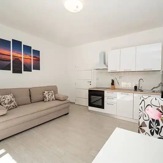 Bepo Apartment 2 – accommodation for 2-4 persons in Metajna, Pag